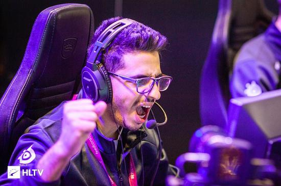 KT战队横扫CFO成功晋级四强